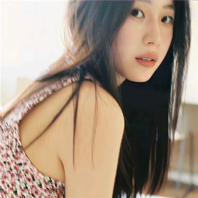 目露凶光